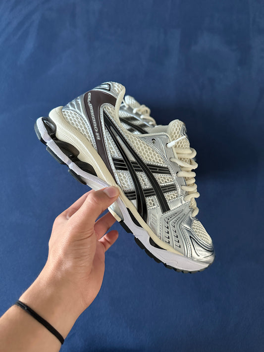 Asics Kayano 14